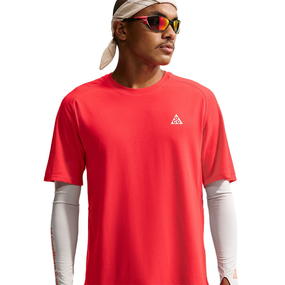 Nike ACG Dri-FIT ADV Solar Chase Men's Trail Running T-Shirt | Light Crimson/Light Crimson/Summit White
