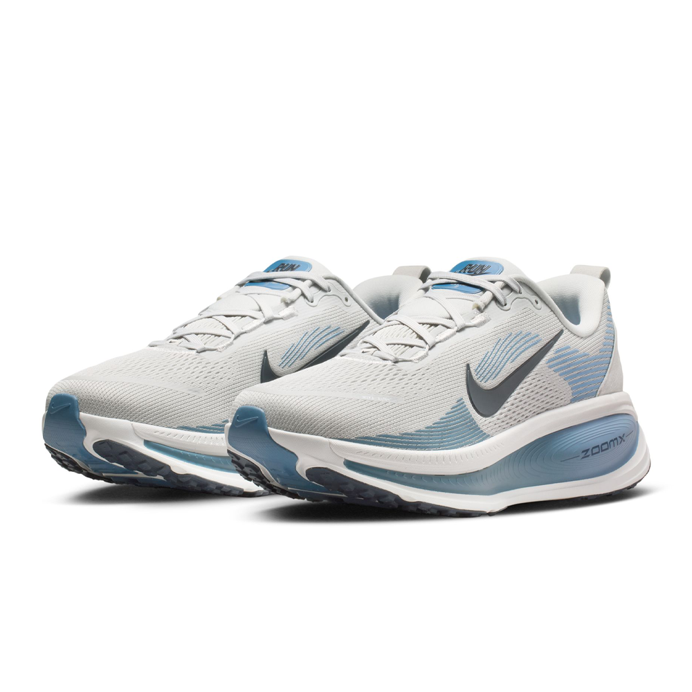 Nike Vomero 18 — Grey Fog / Dark Obsidian / Off White
