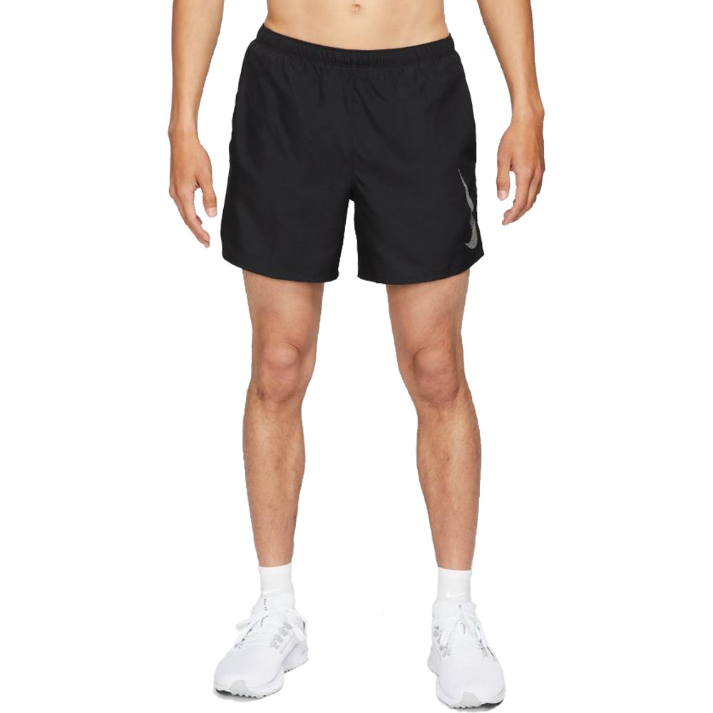 Nike Dri-FIT Run Division Challenger Brief-Lined pantaloncini da corsa - FA21