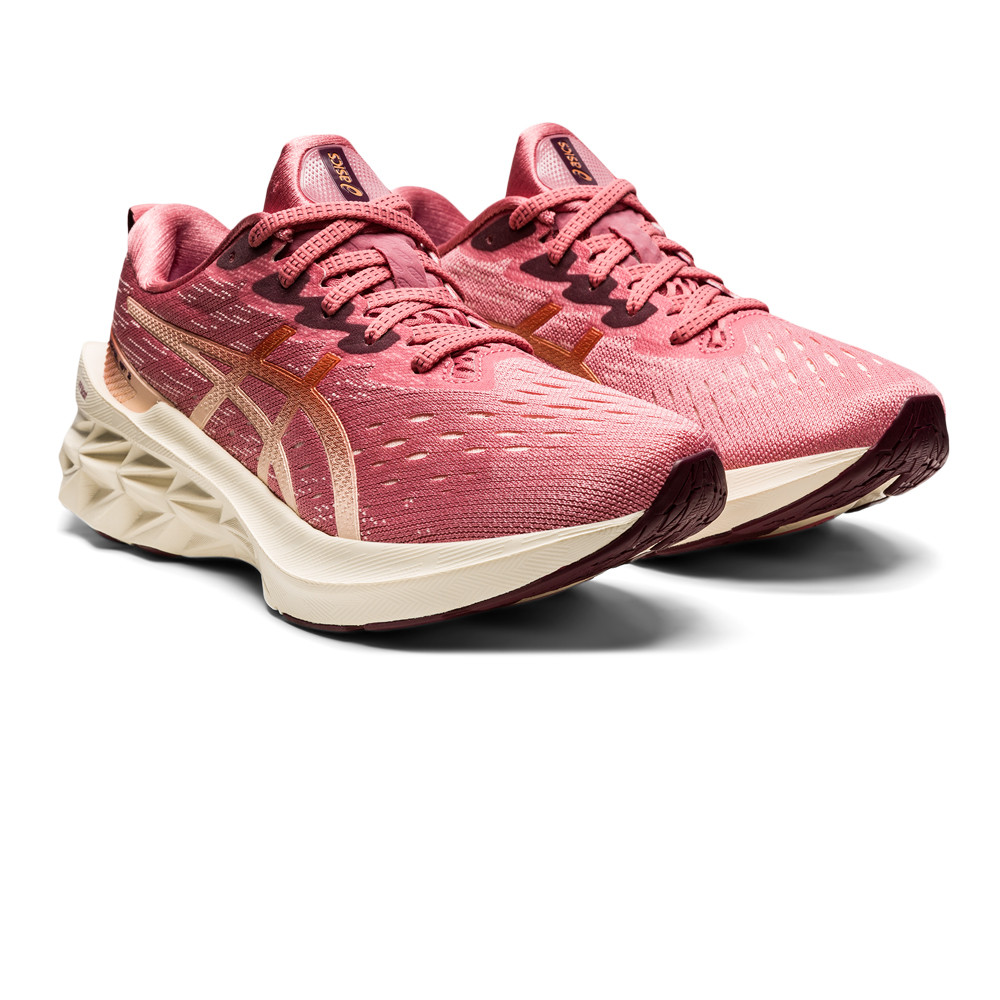 ASICS Novablast 2 femmes chaussures de running