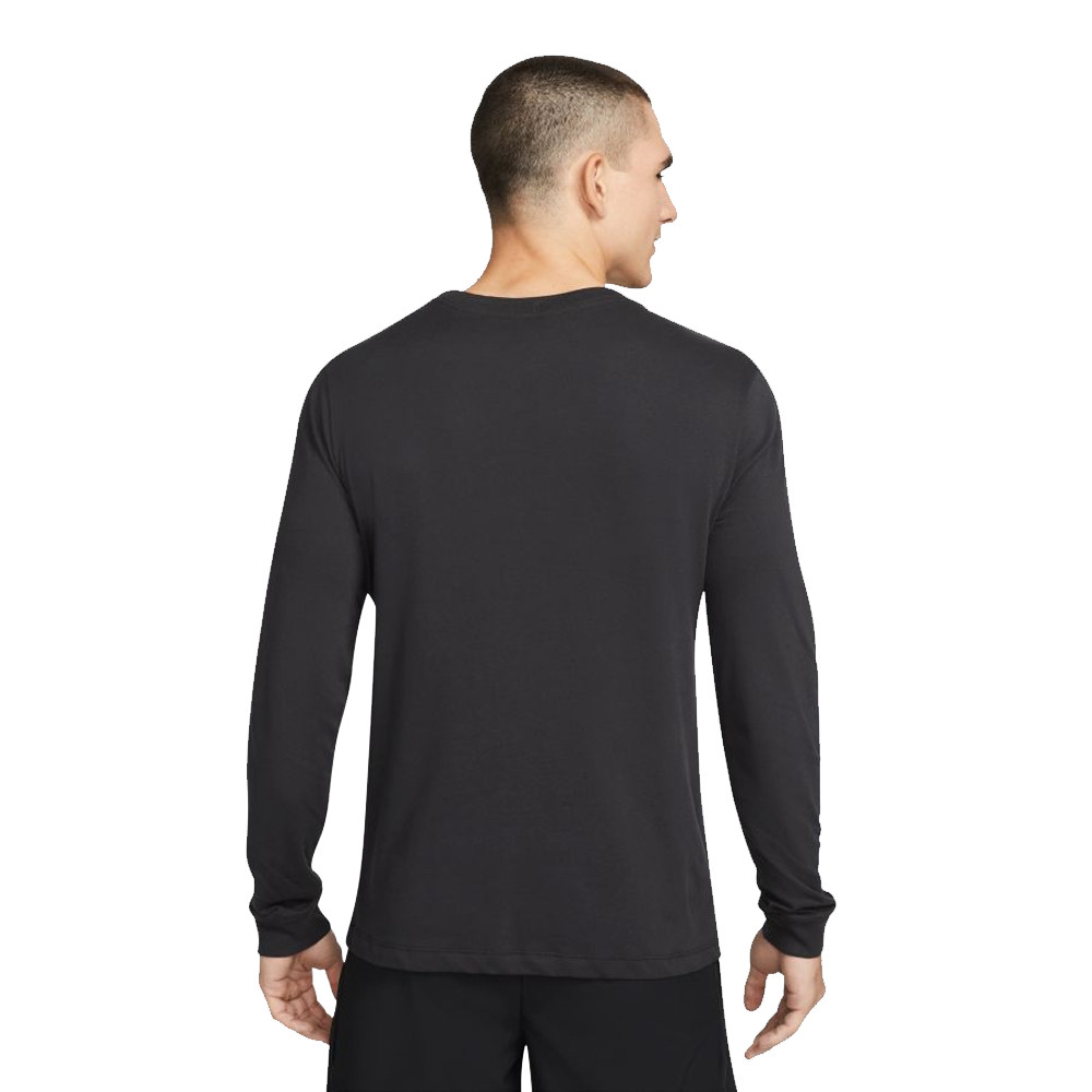 Nike Dri-FIT Training Long-Sleeve Top - SP22