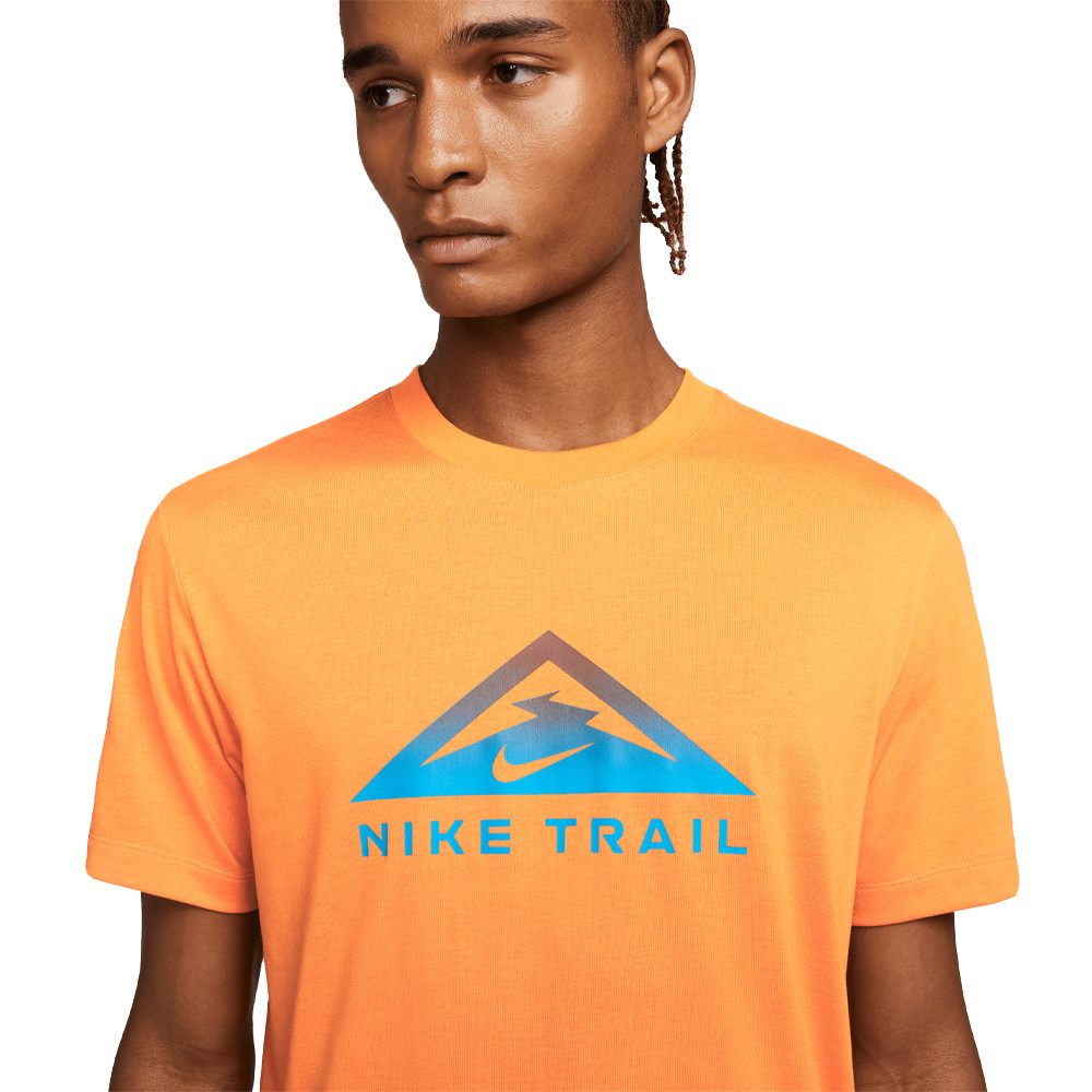 Nike Dri-FIT Trail Running T-Shirt - SU22