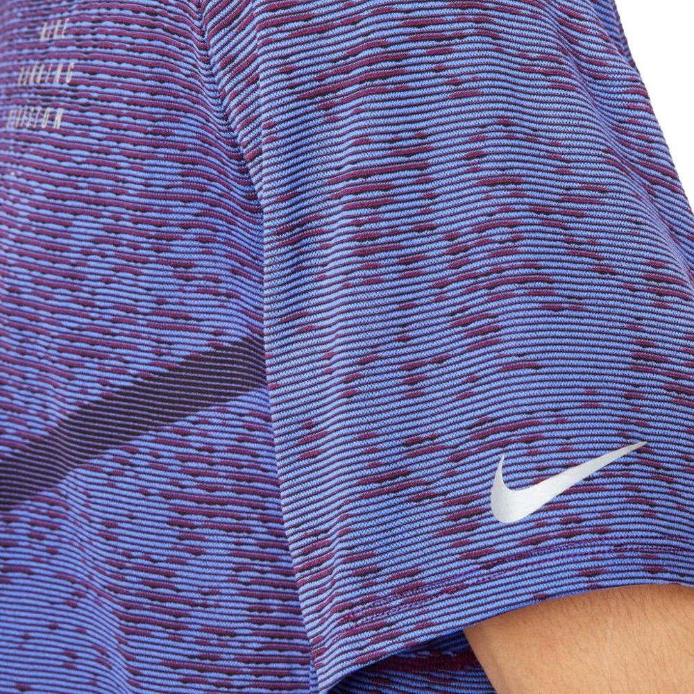 Nike Dri-FIT ADV Run Division Techknit Running T-Shirt - SU22