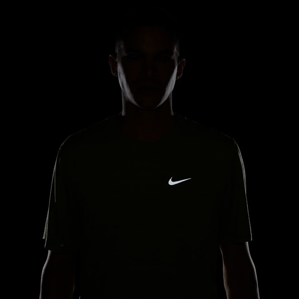 Nike Dri-FIT Miler Lauf-T-Shirt - SP23