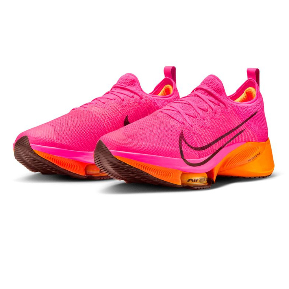 NIKE TEMPO NEXT% - SportsShoes