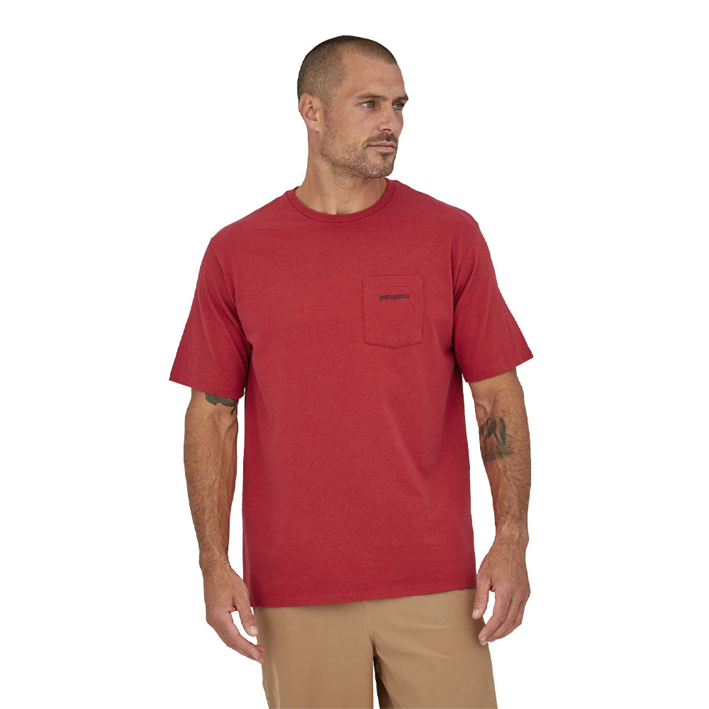 Patagonia P-6 Line Logo Ridge poche Responsibili-Tee T-Shirt Patagonia P-6 Line Logo Ridge poche Responsibili-Tee T-Shirt