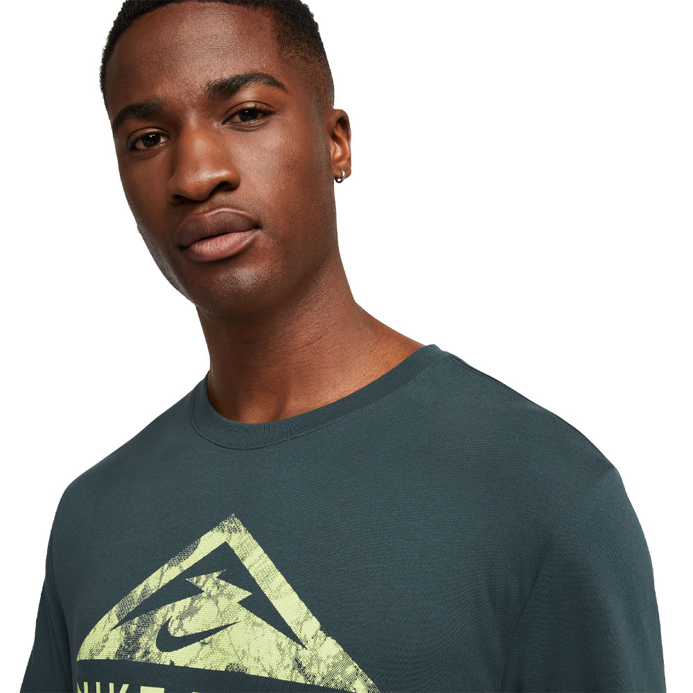 https://cdn11.bigcommerce.com/s-21x65e8kfn/images/stencil/original/products/63649/292921/NIK22546_1000_3__15260.1696331599.jpg