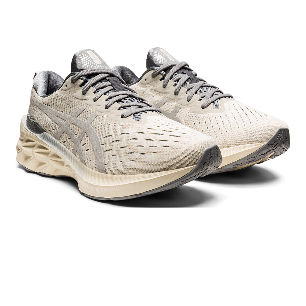 Asics Novablast 2 Running Shoes