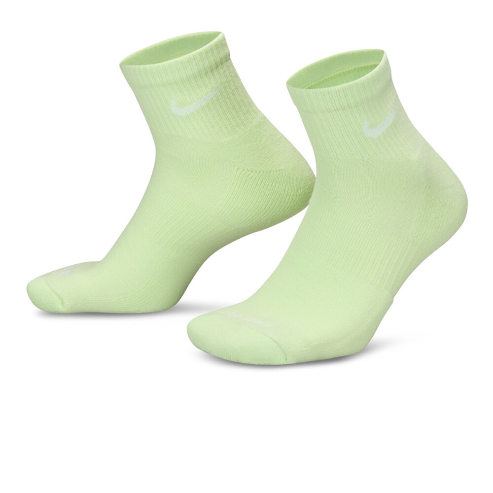 Nike Everyday Plus Cushioned Ankle Calze (3 Pairs) - FA25 Nike Everyday Plus Cushioned Ankle Calze (3 Pairs) - FA25