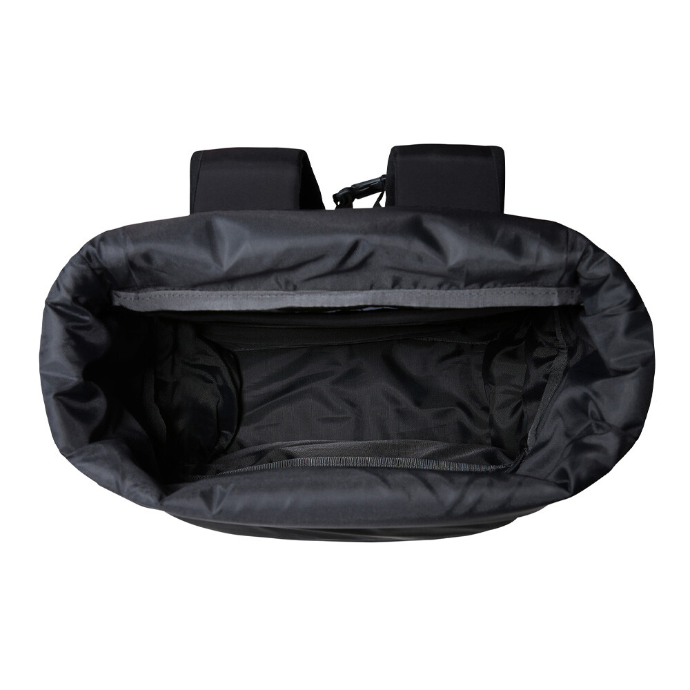 The North Face Base Camp Voyager Rolltop mochila