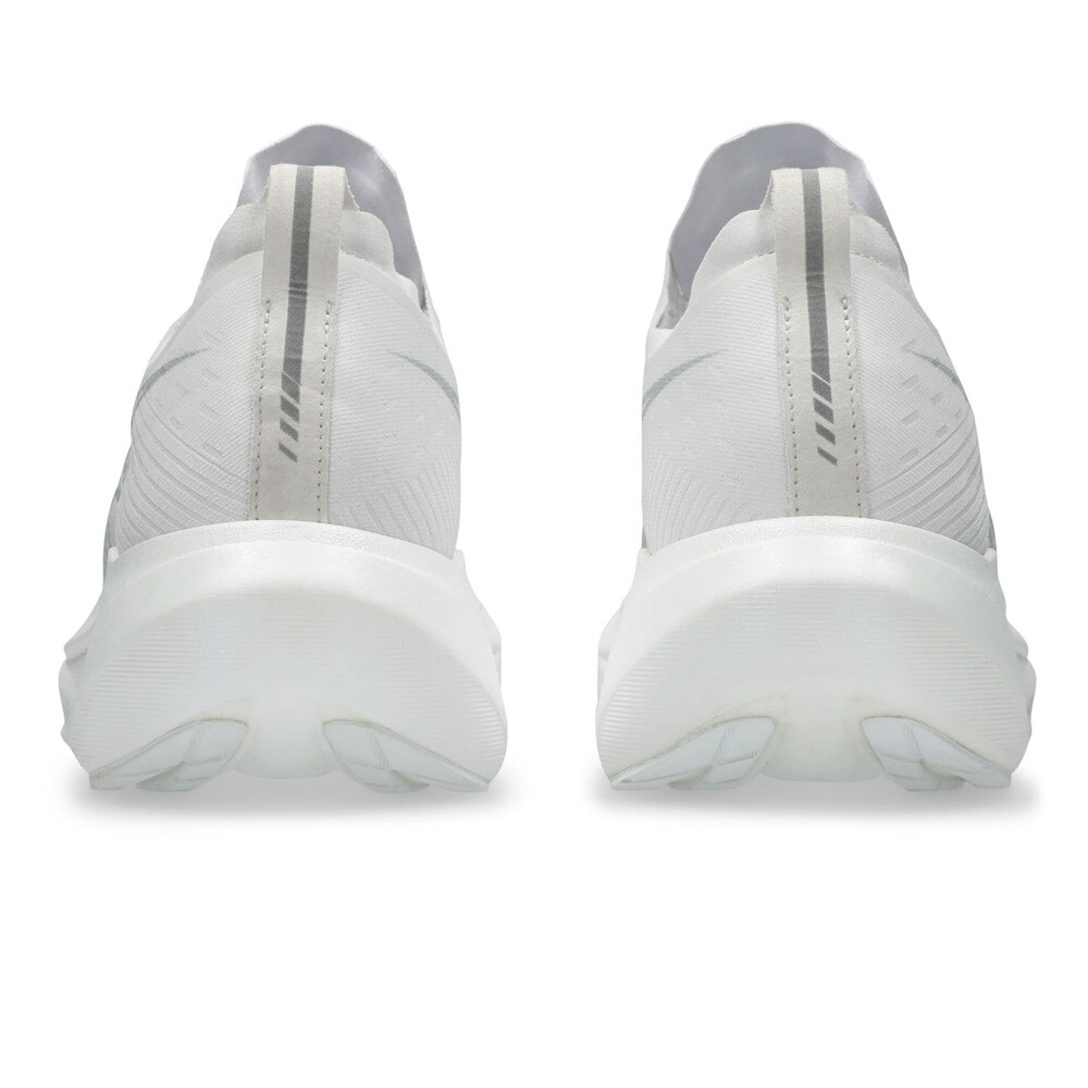 Asics MEGABLAST Running Shoes - AW25