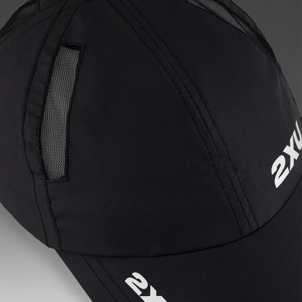 2XU Run gorra - AW25