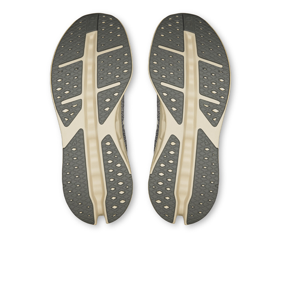 On Running On Cloudsurfer Max hombre zapatillas running - AW25