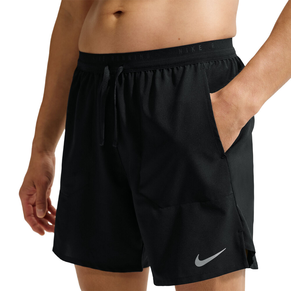 Nike Dri-FIT Stride 7 Zoll Brief-Lined Herren Shorts - SP26 Nike Dri-FIT Stride 7 Zoll Brief-Lined Herren Shorts - SP26