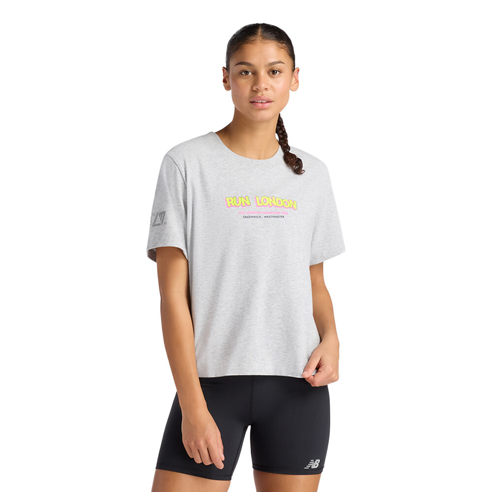 New Balance London Edition Oversized Graphic Damen T-Shirt - SS26
