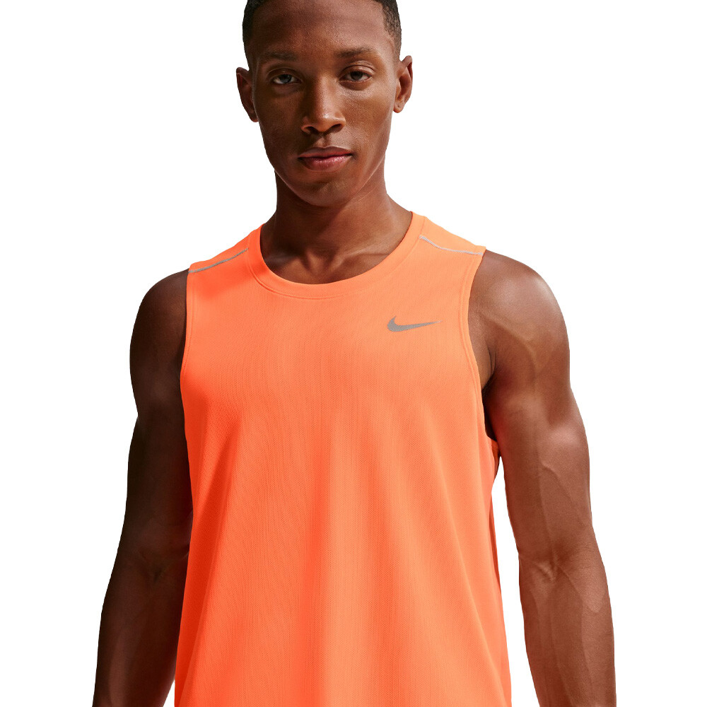 Nike Dri-FIT Miler Men's Running Vest - SU26