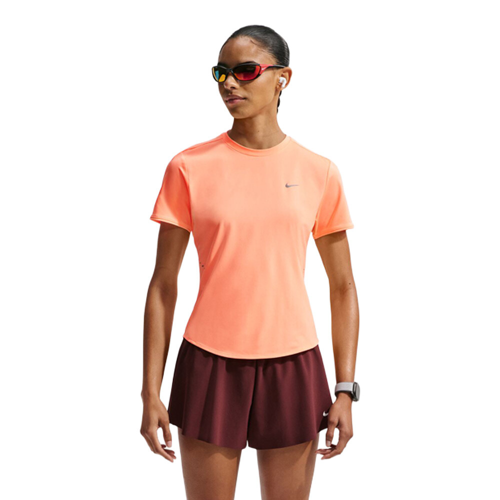 Nike Swift Dri-FIT Women's T-Shirt - SU26