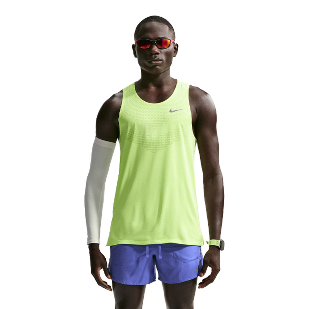 Nike Stride Dri-FIT ADV Men's Running Vest - SU26