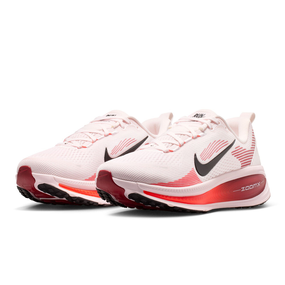 Nike Vomero 18 Women's Running Shoes - SU26