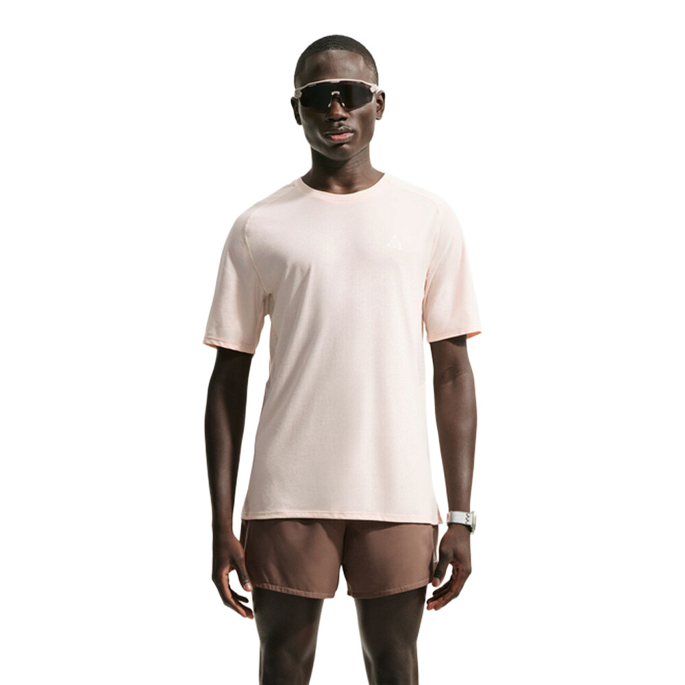 Nike ACG Dri-FIT ADV Solar Chase hombre trail camiseta running - FA26 Nike ACG Dri-FIT ADV Solar Chase hombre trail camiseta running - FA26