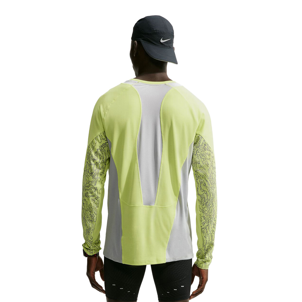 Nike Dri-FIT Stride Winterised Men's Top - HO26