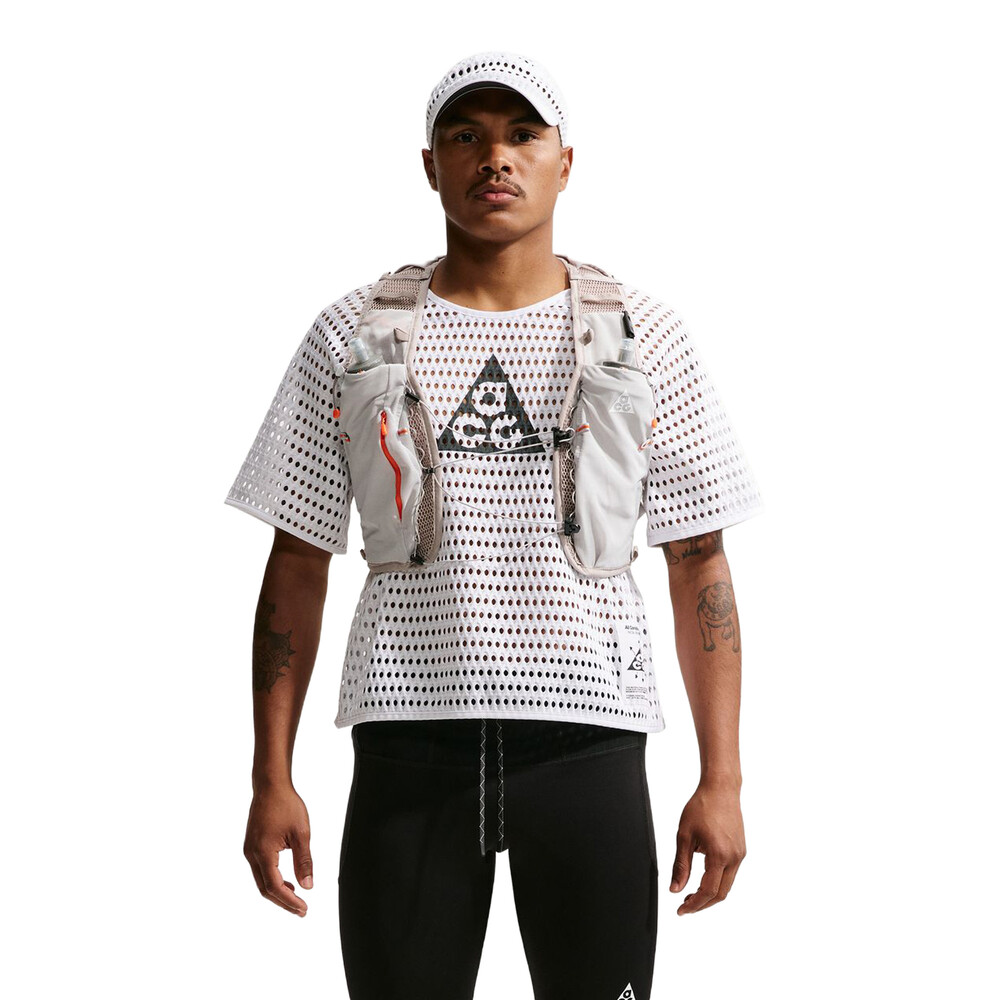 Nike ACG Radical AirFlow Men's Running T-Shirt - HO26