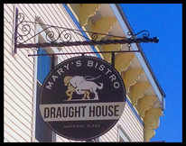 Super Deluxe Scroll Bracket Summer Destination