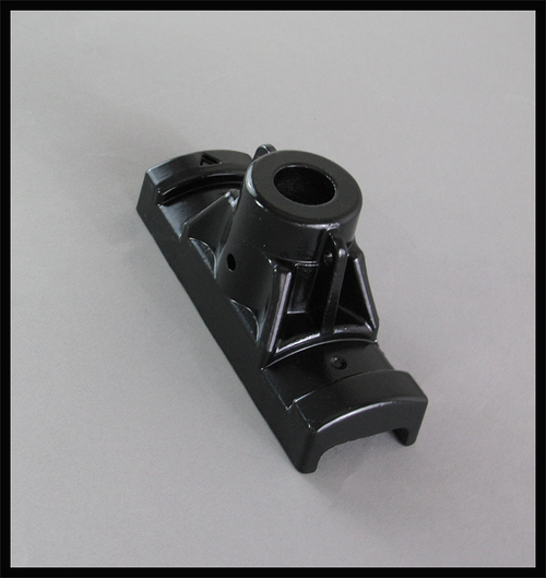 X-BR-BB-PMB-C10
Fits 3/4" diameter banner rod.