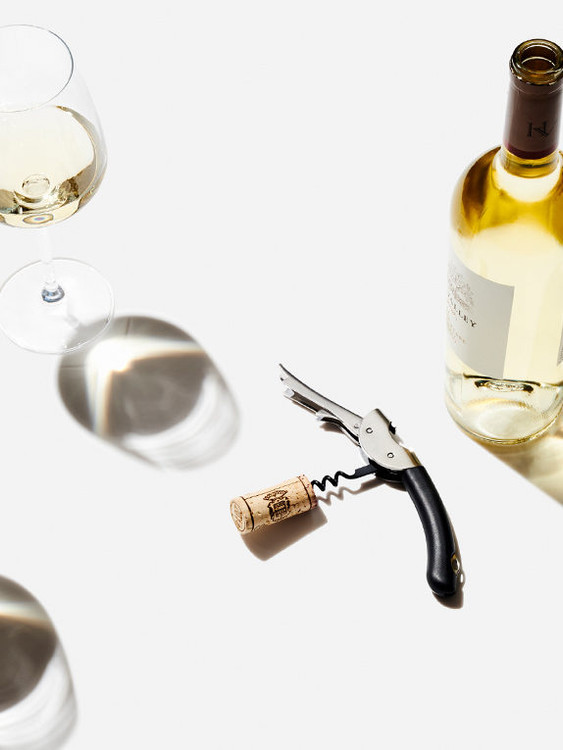 Buying Guide: Thank You Gift Ideas for Hosts Buying Guide: Thank You Gift Ideas for Hosts