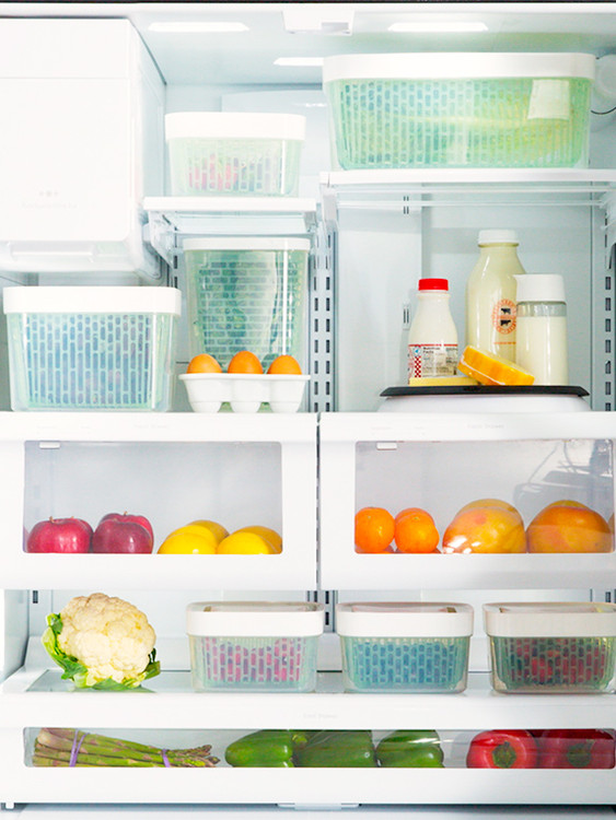 How to Clean Your Whole Refrigerator in Four Steps How to Clean Your Whole Refrigerator in Four Steps