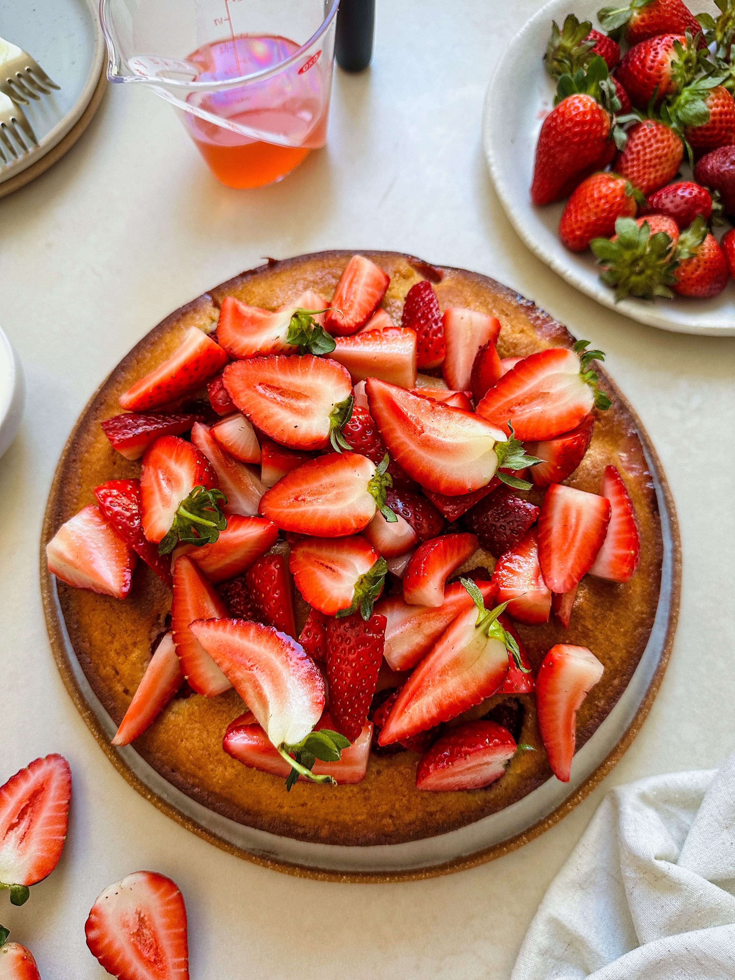 Strawberry Syrup Cake