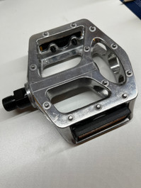 VP cast aluminum pedals