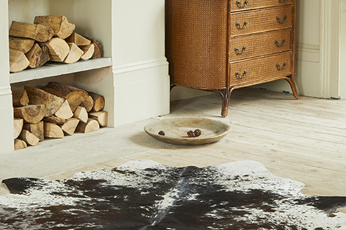 The Natural Charm of Real Cowhide Rugs 