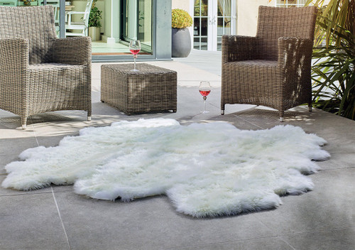 The Benefits of Sheepskin Rugs in Your Home: Comfort, Style, and Practical Luxury