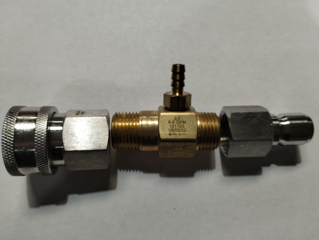 1/2" Chemical injector with 1/2" stainless quick connects