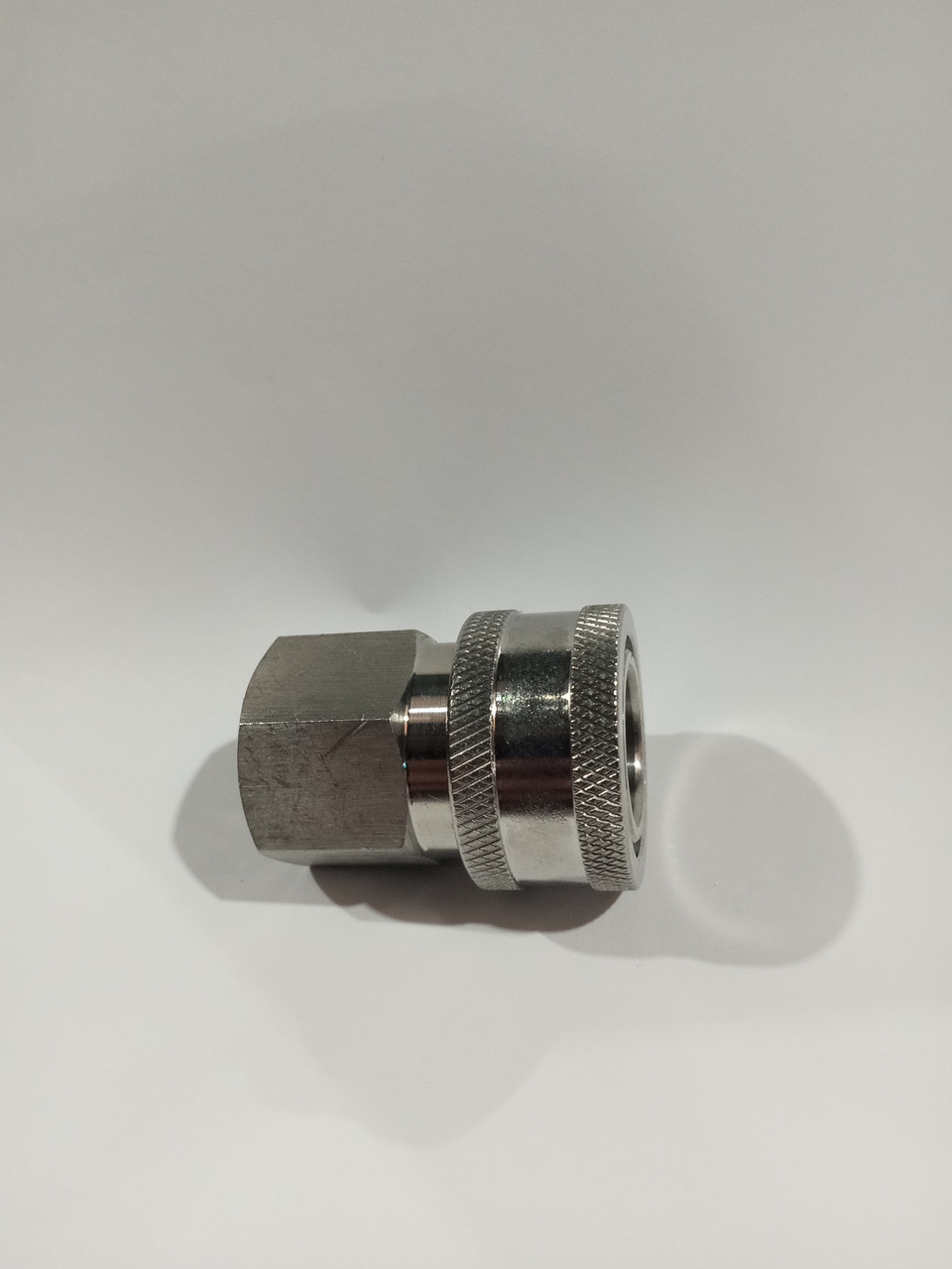 1/2" Stainless Quick Connect 1/2 FPT x 1/2"Socket 