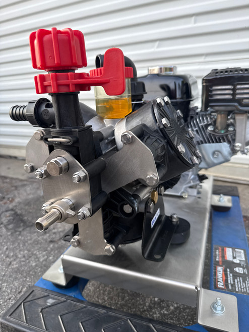 HFS NEW AR 45 Softwash Skid Honda Pull Start