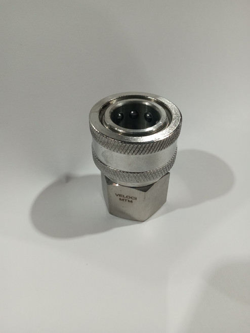 1/2" Stainless Quick Connect 1/2 FPT x 1/2"Socket 