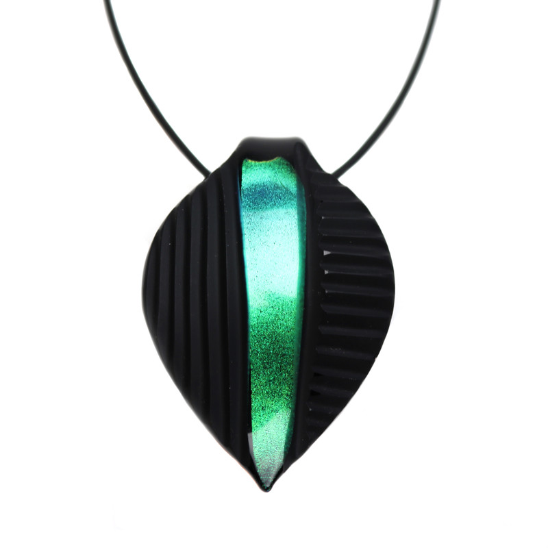 Murano Glass Foglia Pendant Necklace Jade Black Battuti