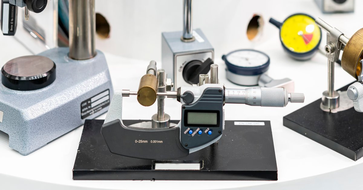 Automating Data Collection With Mitutoyo Micrometers