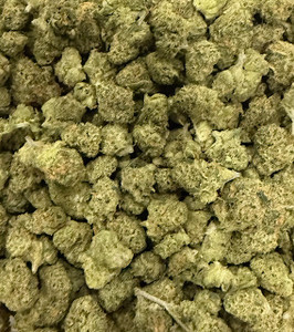 Lemon Skunk – Sativa THCA Flower Smalls
Bright citrus-forward small buds with sharp lemon zest and classic skunky aroma, offering a crisp, uplifting sativa profile.