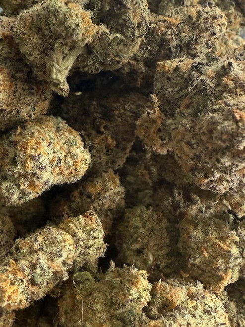 Mac Daddy – Premium THCA Flower (Indica Hybrid)