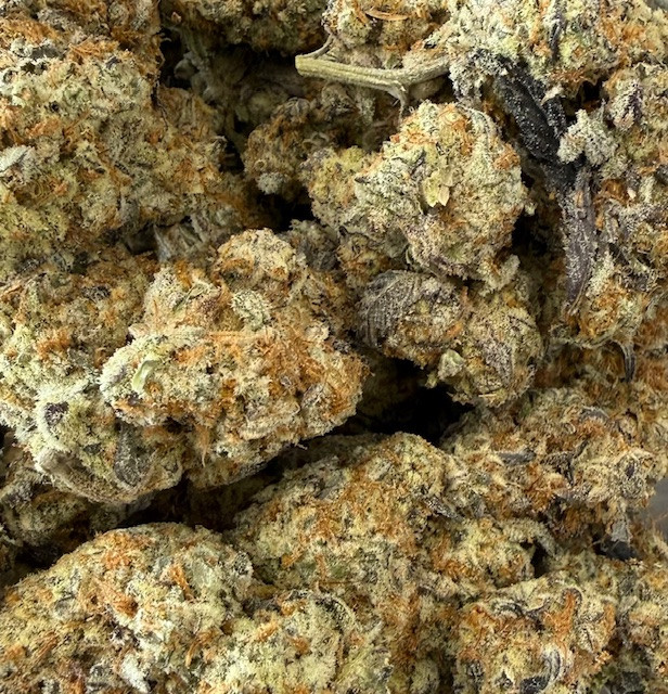 Pablo’s Pineapple – Premium THCA Flower (Sativa-Dominant Hybrid)
