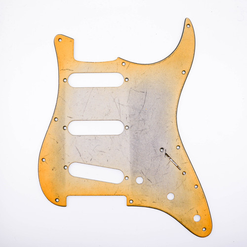 AGP ™ Stratocaster ® Aged Relic Single Coil SSS Guitar Pickguard #722456