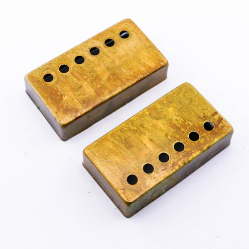 AGP ™ - PAF Aged Relic Nickel Humbucker Cover Set 49.2mm Pole Spacing #3192573