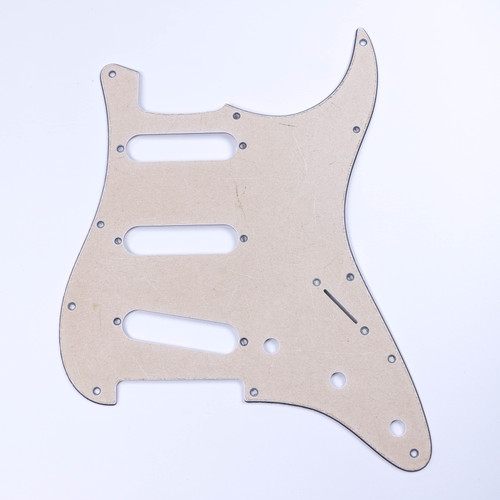 AGP ™ Stratocaster ® Aged Relic Single Coil SSS Guitar Pickguard #2112611