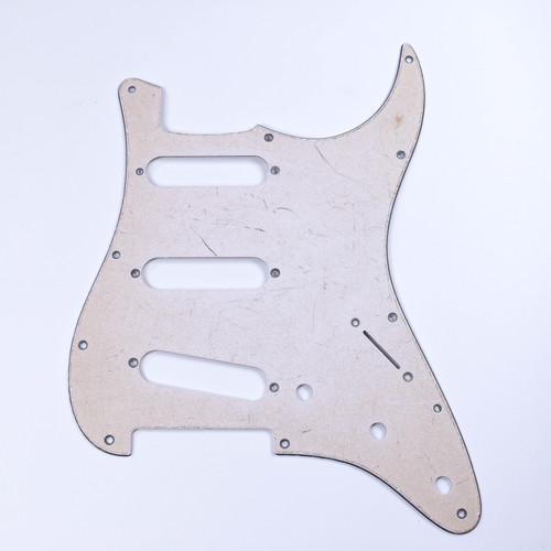 AGP ™ Stratocaster ® Aged Relic Single Coil SSS Guitar Pickguard #2112616