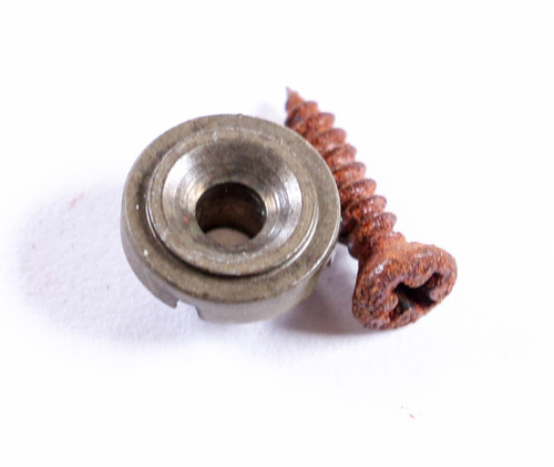 AGP ™ Vintage Round String Tree and Screw Relic Aged Nickel For Tele-Style Electric Guitars #521267