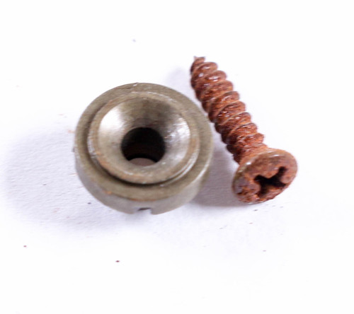 AGP ™ Vintage Round String Tree and Screw Relic Aged Nickel For Tele-Style Electric Guitars #5212610