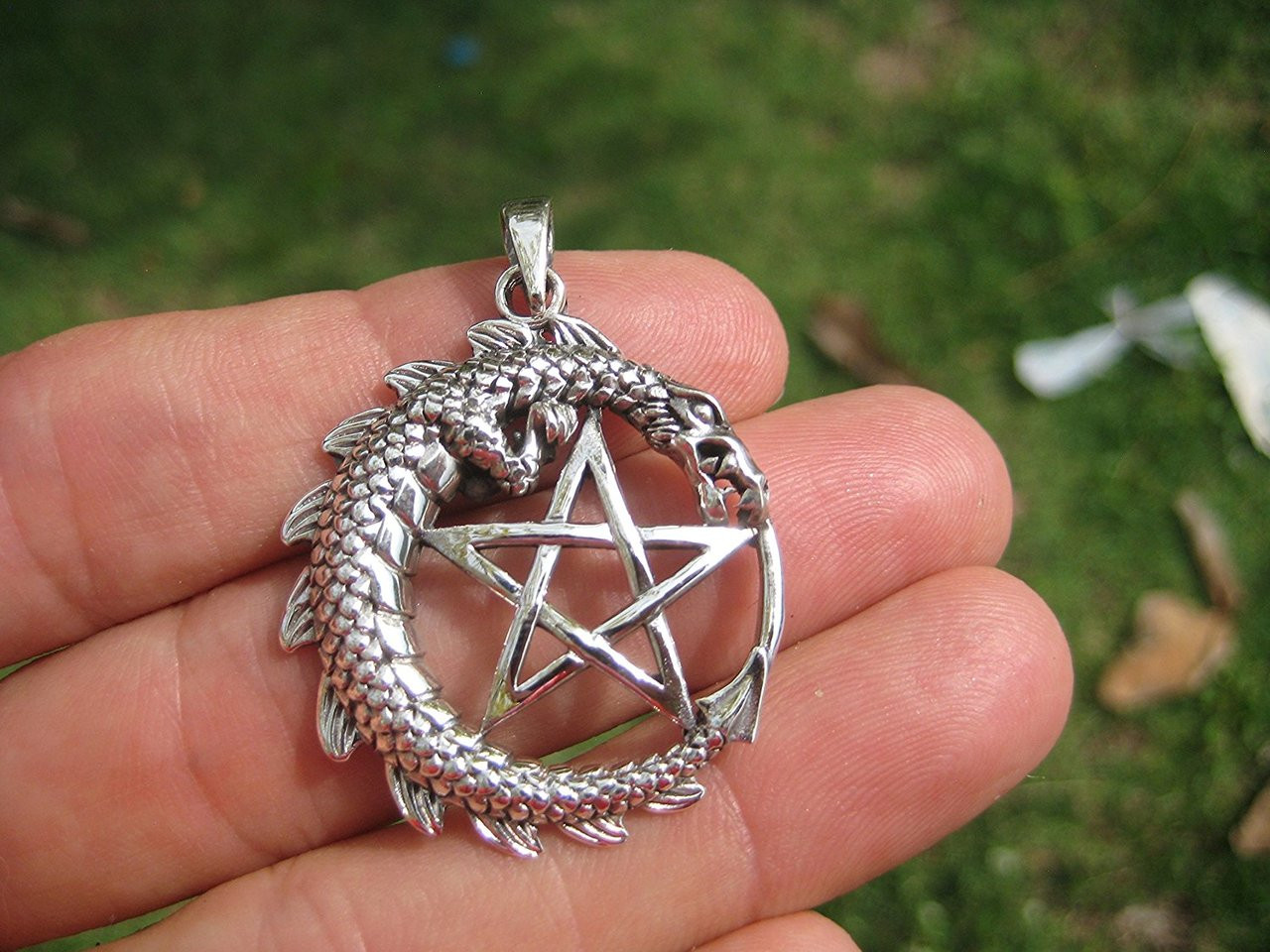 Amazon.com: Jewelry Trends Celtic Knot Pentacle Pentagram Star Sterling  Silver Pendant Necklace 18